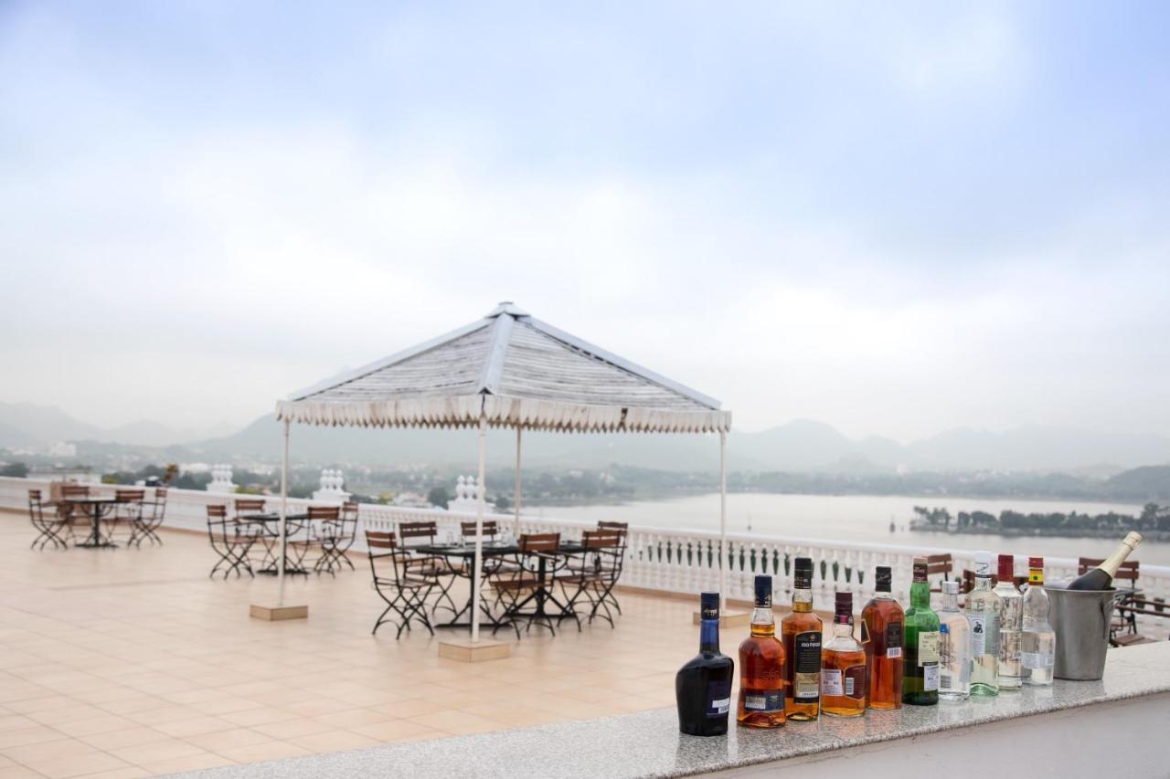 Hotel Hilltop Palace Udaipur Esterno foto